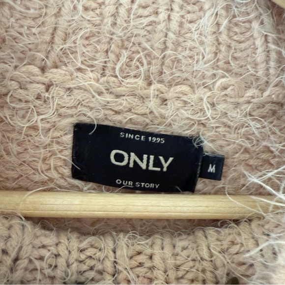 ONLY OUR STORY Denmark Brand Mohair Beaded High Neck Knit Sweater Taupe Size M - Picture 5 of 6